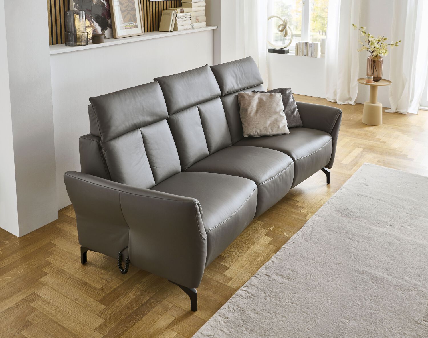 Rundsofa mit TV Lola